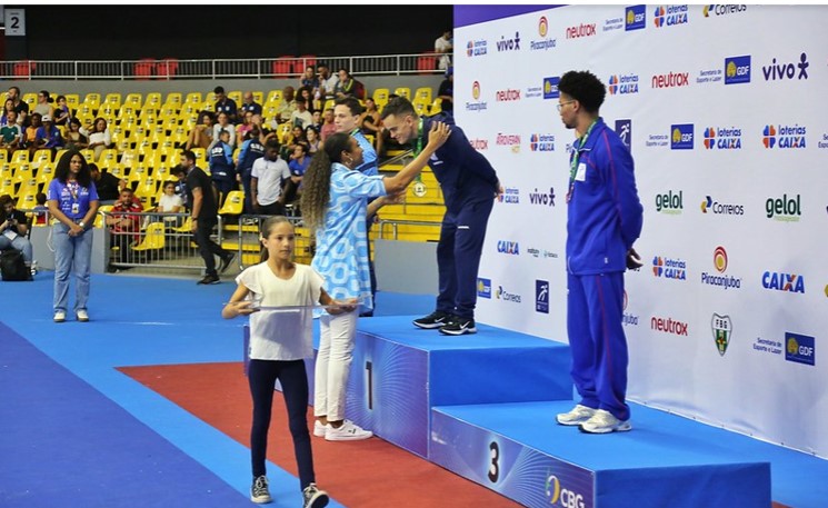 GINÁSTICA ARTÍSTICA. BRASÍLIA-DF. CAIO SOUZA. 3 MELDAHAS DE OUROS. 1 MELDAHA DE PRATA. TROFÉU BRASIL DE GINÁSTICA ARTÍSTICA.