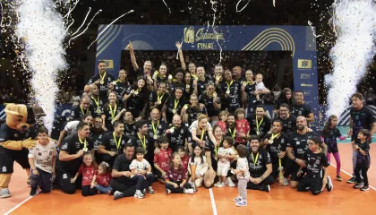 SUPERLIGA FEMININA. FINAL. JOGO ÚNICO. PARTIDA ÚNICA. GINÁSIO DO IBIRAPUERA. SÃO PAULO-SP. OSASCO-SP. CAMPEÃO. HEXACAMPEÃO. 2002/2003. 2003/2004. 2004/2005. 2009/2010. 2011/2012. 2024/2025. SESI-BAURU-SP. VICE-CAMPEÃO.