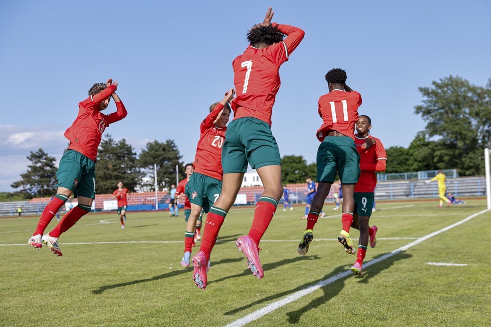 FEDERAÇÃO CROATA DE FUTEBOL. FINAL. JOGO ÚNICO. PORTUGAL. CAMPEÃO. SUB-15. CROÁCIA. VICE-CAMPEÃO. FILHO. CRISTIANO RONALDO. TORNEIO INTERNACIONAL VLATKO MARKOVIC.