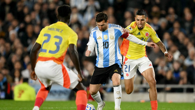 ELIMINATÓRIAS SUL-AMERICANAS DA COPA DO MUNDO DE 2026. CONMEBOL. CONFEDERAÇÃO SUL-AMERICANA DE FUTEBOL. PRIMEIRA FASE. DÉCIMA SEXTA RODADA. ARGENTINA. COLÔMBIA.