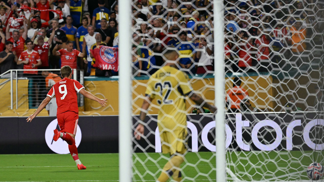 COPA DO MUNDO DE CLUBES DE 2025. FIFA. FEDERAÇÃO INTERNACIONAL DAS ASSOCIAÇÕES DE FUTEBOL. MUDNAIDL DE CLUBES. PRIMEIRA FASE. SEGUNDA RODADA. GRUPO C. BAYERN DE MUNIQUE. ALEMANHA. CLASSIFICADO PARA AS OITAVAS DE FINAL. BOCA JUNIORS. ARGENTINA.