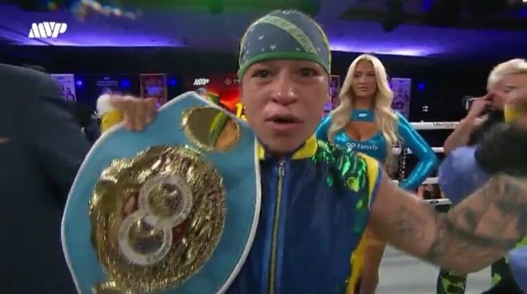 PESO-LEVE. BOXE. MUNDIAL. CINTURÃO. BIA FERREIRA. BRASIL. VITÓRIA. MARIA FERREYRA. ARGENTINA. DERROTA.