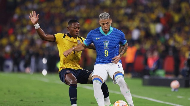 ELIMINATÓIRAS DA COPA DO MUNDO DE 2026. PRIMEIRA FASE. DÉCIMA QUINTA RODADA. EQUADOR. BRASIL.