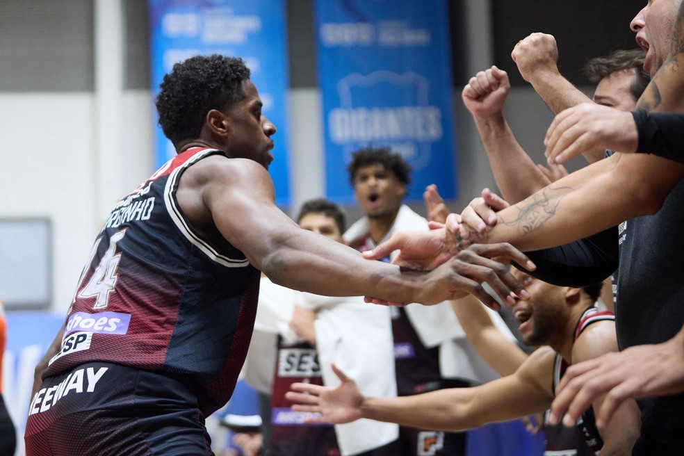 NBB. NOVO BASQUETE BRASIL. TEMPORADA 2024/2025. FINAL. TERCEIRO JOGO. MINAS-MG. FRANCA-SP.