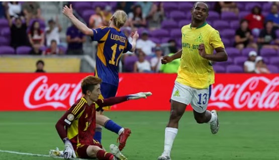 COPA DO MUNDO DE CLUBES DA FIFA. FEDERAÇÃO INTERNACIONAL DAS ASSOCIAÇÕES DE FUTEBOL. 2025. MUNDIAL DE CLUBES. PRIMEIRA FASE. PRIMEIRA RODADA. GRUPO F. MAMELODI SUNDOWRS. ÁFRICA DO SUL. ULSAN HYUNDAI. COREIA DO SUL.