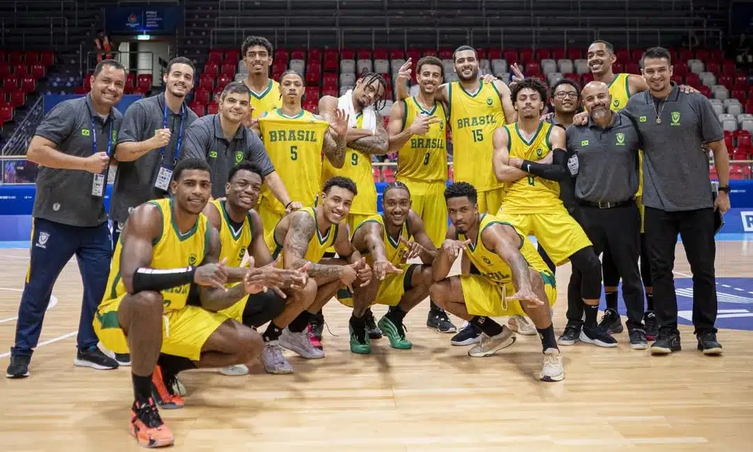 JOGOS MUNDIAIS UNIVERSITÁRIOS. FINAL. JOGO ÚNICO. PARTID AÚNICA. BRASIL. MEDALHA DE OUTO. ESTADOS UNIDOS. MEDALHA DE PRATA. RHINE-RUHN DE 2025. ALEMANHA.