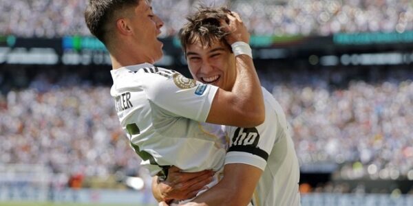 MUNDIAL DE CLUBES. COPA DO MUNDO DE CLUBES DA FIFA. FEDERAÇÃO INTERNACIONAL DAS ASSOCIAÇÕES DE FUTEBOL. DE 2025. QUARTAS DE FINAL. JOGO ÚNICO. PARTIDA ÚNICA. NOVA JERSEY. ESTADOS UNIDOS. REAL MADRID. ESPANHA. CLASSIFICADO. BORUSSIA DORTMUND. ALEMANHA. ELIMINADO. SEMIFINAL. JOGO ÚNICO. PARTIDA ÚNICA. NOVA JERSEY. ESTADOS UNIDOS. PARIS SAINT-GERMAIN. FRANÇA. CONTRA. REAL MADRID. ESPANHA. QUARTA-FEIRA. 9 DE JULHO. ÀS 16 HORAS. HORÁRIO DE BRASÍLIA.