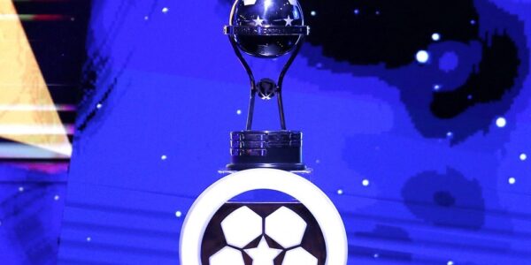 COPA SUL-AMERICANA DE 2025. QUARTAS DE FINAL. JOGO DE IDA. PRIMEIRO JOGO. PRIMEIRA PARTIDA. JOGO DE VOLTA. SEGUNDA PARTIDA. SEGUNDO JOGO. ALIANZA LIMA. PERU. LANÚS. ARGENTINA. FLUMINENSE-RJ. BRASIL. ATLÉTICO-MG. BRASIL. BOLÍVAR. BOLÍVIA. INDEPENDIENTE DEL VALLE. EQUADOR. ONCE CALDAS. COLÔMBIA.