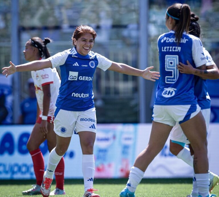 CAMPEONATO BRASILEIRO DE FEMININO DA SÉRIE A1. DE 2025. QUARTAS DE FINAL. JOGO DE VOLTA. CRUZEIRO-MG. CLASSIFICADO. RED BULL BRAGANTINO-SP. ELIMINADO. SÃO PAULO-SP. CLASSIFICADO. FERROVIÁRIA-SP. ELIMINADA. PALMEIRAS-SP. CLASSIFICADO. FLAMENGO-RJ. ELIMINADO. CORINTHIANS-SP. CLASSIFICADO. BAHIA-BA. ELIMINADO. SEMIFINAL. JOGO DE IDA. JOGO DE VOLTA. PRIMEIRA PARTIDA. PRIMEIRO JOGO. SEGUNDA PARTIDA. SEGUNDO JOGO. CRUZEIRO-,MG. CONTRA. PALMEIRAS-SP. CORINTHIANS-S. CONTRA. SÃO PAULO-SP.