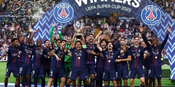 SUPERCOPA DA UEFA. UNIÃO DAS ASSOCIAÇÕES EUROPEIAS DE FUTEBOL. FINAL, JOGO ÚNICO. PARTIDA ÚNICA. QUINQUAGÉSIMA EDIÇÃO. ESTÁDIO FRIULLI. UDINE. ITÁLIA. PARIS SAINT-GERMAIN. FRANÇA. CAMPEÃO. TOTTENHA, INGLATERRA. VICE-CAMPEÃO.