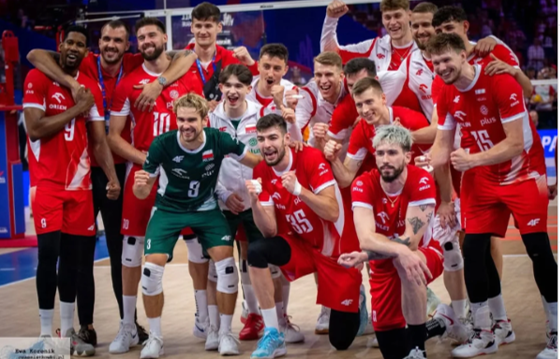 VNL. LIGA DAS NAÇÕES DE VÔLEI. FINAL. JOGO ÚNICO. PARTIDA ÚNICA. SEDE. CHINA. POLÔNIA. CAMPEÃ. BICAMPEÃ. 2023.2025. ITÁLIA. VICE-CAMPEÃ.