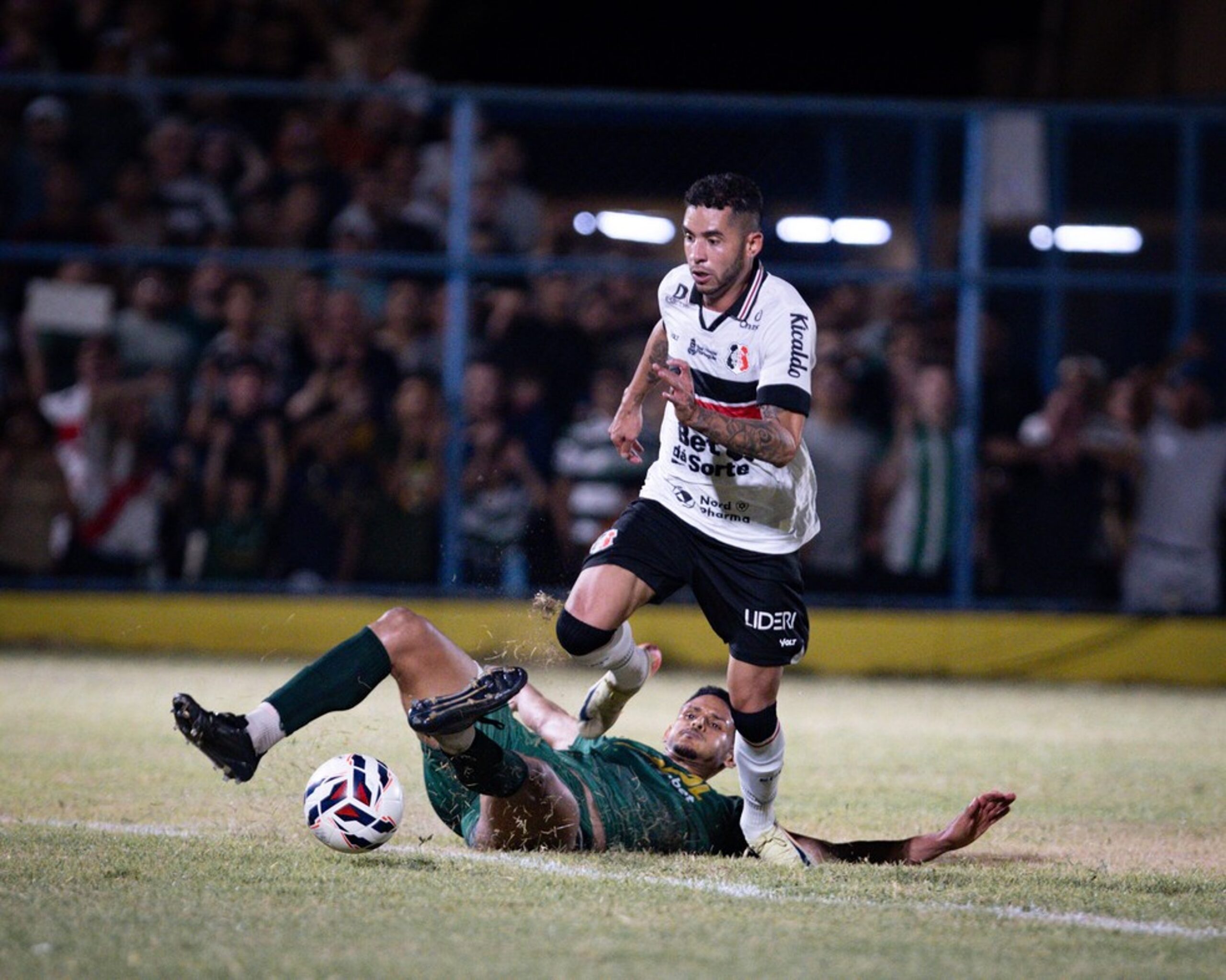 CAMPEONATO BRASILEIRO DA SÉRIE D DE 2025. QUARTAS DE FINAL. JOGO DE IDA. JOGO DE VOLTA. PRIMEIRA PARTIDA. PRIMEIRO JOGO. SEGUNDO JOGO. SEGUNDA PARTIDA. ASA-AL. MARANHÃO-MA. BARRA-SC. CIANORTE-PR. INTERNACIONAL DE LIMEIRA-SP. GOIABUTA-GO. AMÉRICA-RN. SANTA CRUZ-PE.