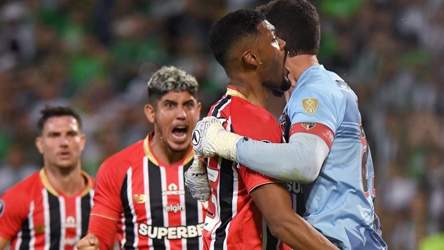 TAÇA LIBERTADORES DA AMÉRICA DE 2025. OITAVAS DE FINAL. JOGO DE IDA. PRIMEIRO JOGO. PRIMEIRA PARTIDA. ATLÉTICO NACIONAL DE MEDELLÍN. COLÔMBIA. SÃO PAULO-SP. BRASIL.