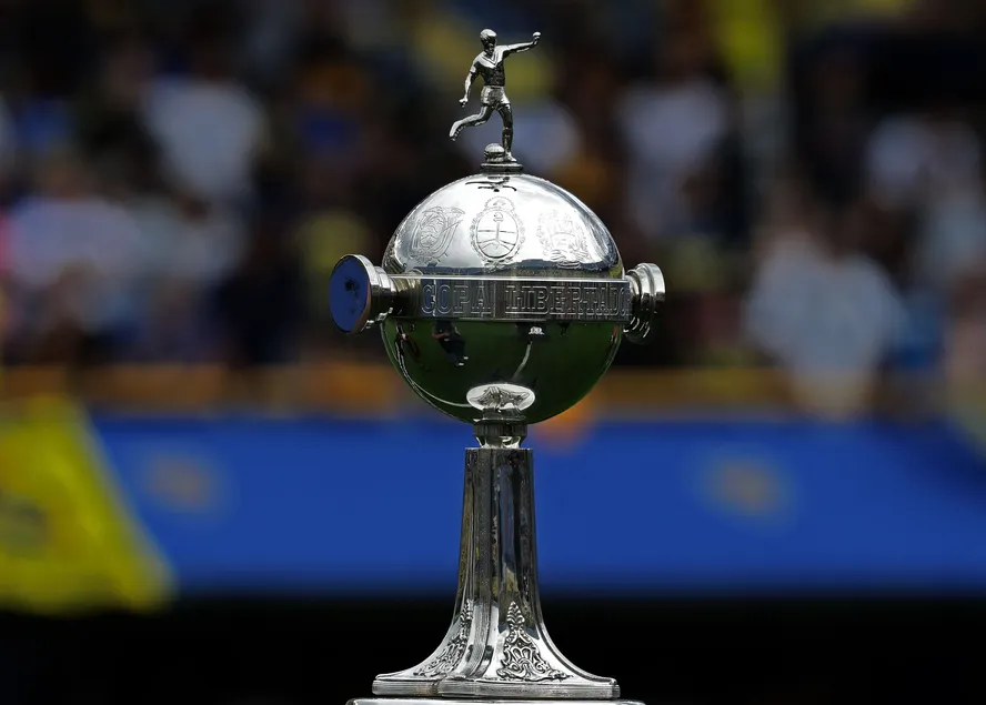 TAÇA LIBERTADORES DA AMÉRICA. CONMEBOL. CONFEDERAÇÃO SUL-AMERICANA DE FUTEBOL. CBF. CONFEDERAÇÃO BRASILEIRA DE FUTEBOL. 5 VAGAS DIRETAS. SAMIR XAUD. PRESIDENTE.
