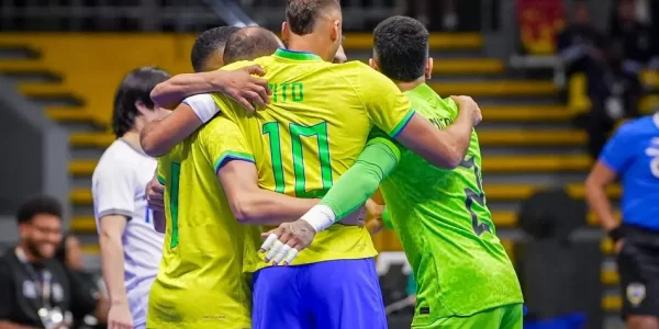 COPA DAS NAÇÕES DE FUTSAL DE 2025. SEMIFINAL. JOGO ÚNICO. PARTIDA ÚNICA. BRASIL. CLASSIFICADO. PARAGUAI. ELIMINADO. PARAGUAI. DISPUTARÁ A DECISÃO DO TERCEIRO LUGAR. QUARTO LUGAR. JOGO ÚNICO. PARTIDA ÚNICA. FINAL. JOGO ÚNICO. PARTIDA ÚNICA. BRASIL.