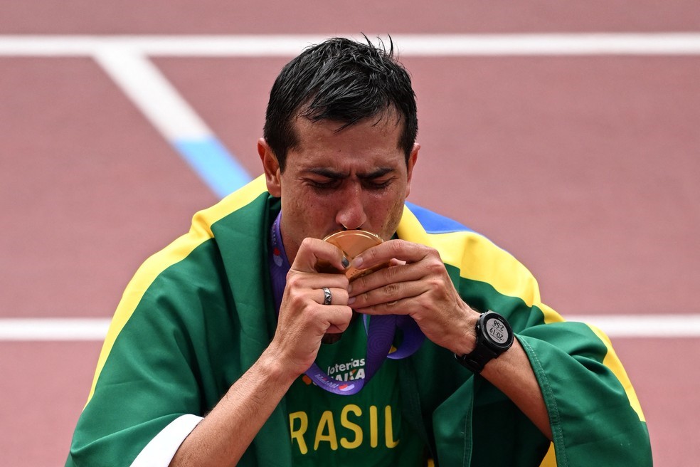 MARCHA ATLÉTICA. ATLETISMO. CAIO BONFIM. MEDALHA OURO. TÓQUIO. JAPÃO.