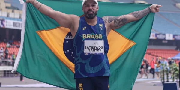 MUNDIAL DE ATLETISMO PARALÍMPICO. NOVA DÉLI. ÍNDIA. CLAUDINEY BATISTA. QUARTO DIA. LANÇAMENTO DE DISCO. 14 PÓDIOS. 3 MEDALHAS DE OURO. 7 MEDALHAS DE PRATA. 4 MEDALHAS DE BRONZE.