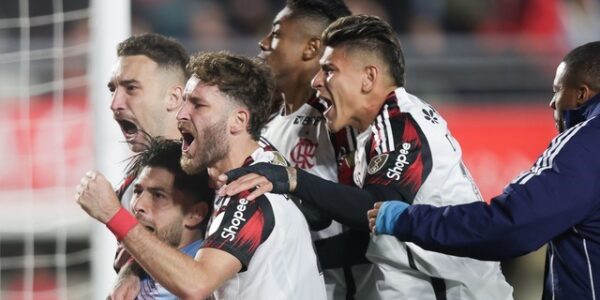 TAÇA LIBERTADORES DA AMÉRICA DE 2025. QUARTAS DE FINAL. JOGO DE VOLTA. SEGUNDO JOGO. SEGUNDA PARTIDA. FLAMENGO-RJ. BRASIL. CLASSIFICADO. ESTUDIANTES DE LA PLATA. ARGENTINA. ELIMINADO. SEMIFINAL. RACING. ARGENTINA. CONTRA. FLAMENGO-RJ. BRASIL. JOGO DE IDA. JOGO DE VOLTA. PRIMEIRO JOGO. PRIMEIRA PARTIDA. SEGUNDO JOGO. SEGUNDA PARTIDA.