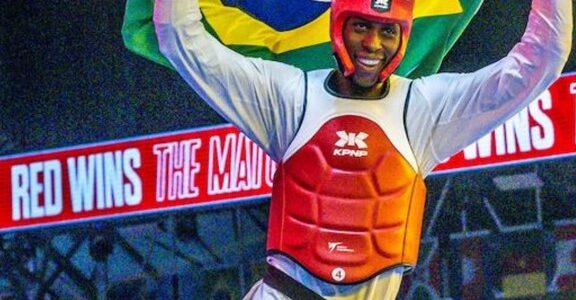 HENRIQUE MARQUES. MEDALHA DE OURO. CHINA. BRASIL. TAEKWONDO. CAMPEÃO MUNDIAL.