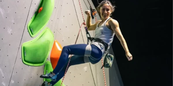 ESCALADA. PARAESCALADA. MARINA DIAS. MEDALHA DE OURO. EDUARDO SCHAUS. MEDALHA DE BRONZE. LAVAL. FRANÇA.