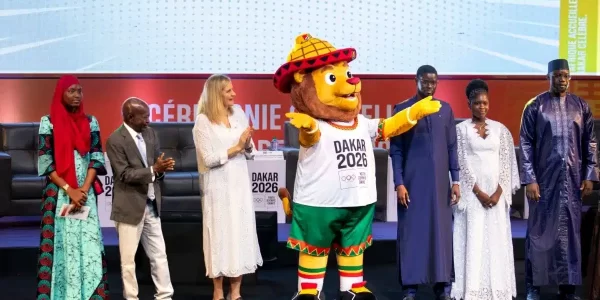 JOGOS OLÍMPICOS DA JUVENTUDE. DAKAR. SENEGAL. 2026. 1 ANO. MASCOTE. AYO.