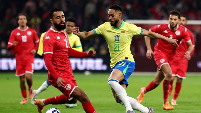 AMISTOSO INTERNACIONAL. LILLE. FRANÇA. BRASIL. TUNÍSIA. MASCULINO.