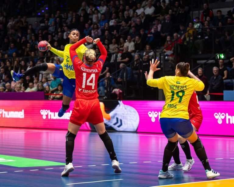 COPA DO MUNDOD E HANDEBOL. FEMININO. SEDE. ALEMANHA. HOLANDA. STUTTGART. ALEMANHA. PRIMEIRA FASE. GRUPO G. SEGUNDA RODADA. BRASIL. REPÚBLICA TCHECA.