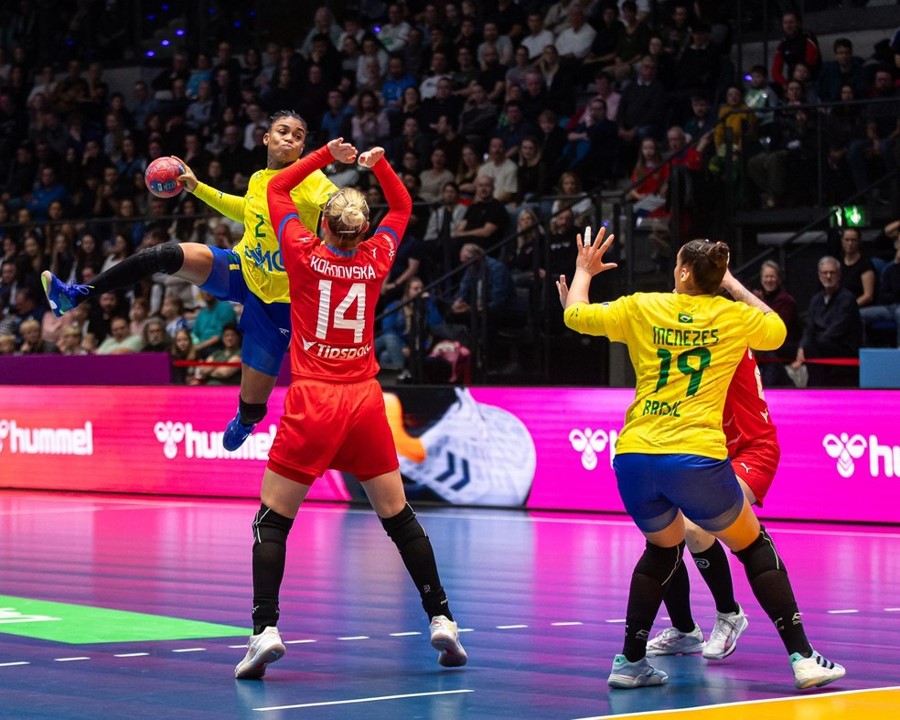 COPA DO MUNDOD E HANDEBOL. FEMININO. SEDE. ALEMANHA. HOLANDA. STUTTGART. ALEMANHA. PRIMEIRA FASE. GRUPO G. SEGUNDA RODADA. BRASIL. REPÚBLICA TCHECA.