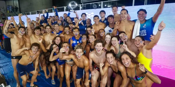 NATAÇÃO. CONFEDERAÇÃO BRASILEIRA DE DESPORTES AQUÁTICOS. MINAS TÊNIS CLUBE-MG. TROFÉU JOSÉ FINKEL. TOPO.