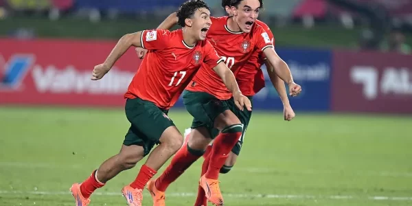 COPA DO MUNDO SUB-17 DA FIFA. FEDERAÇÃO INTERNACIONAL DAS ASSOCIAÇÕES DE FUTEBOL. SEMIFINAL. PORTUGAL. CLASSIFICADO. BRASIL. ELIMNINADO. DECISÃO DO ETCRERIO LUGAR. QUARTO LUIGAR. BRASIL. CONTRA. ITÁLIA. FINAL. ÁUSTRIA. CONTRA. PORTUGAL.