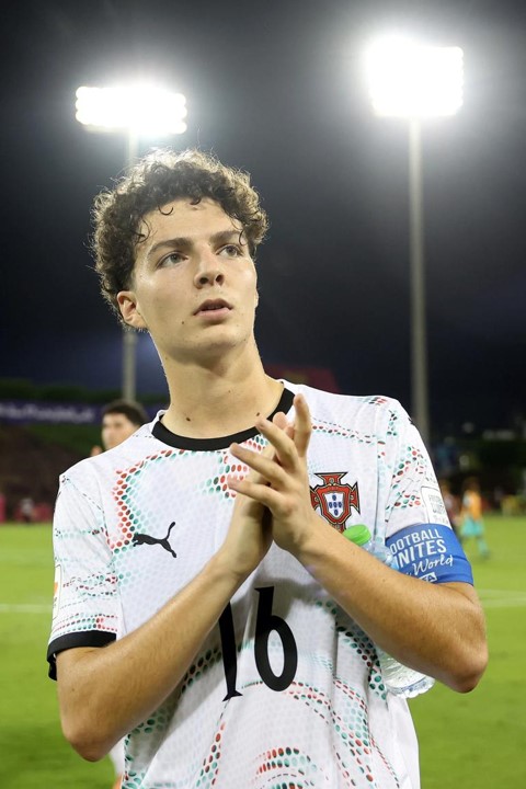 COPA DO MUNDO DE FUTEBOL SUB-17 DE 2025. PRIMEIRA FASE. PRIMEIRA RODADA.