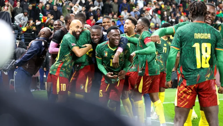 COPA AFRICANA DE NAÇÕES. 2025.2026. SEDE. MARROCOS. OITAVAS DE FINAL. JOGO ÚNICO. PARTIDA ÚNICA. CAMARÕES. CLASSIFICADO. ÁFRICA DO SUL. ELIMINADO. AL BARID. RABAT. QUARTAS DE FINAL. JOGO ÚNICO. PARTIDA ÚNICA. CAMARÕES. MARROCOS. MOULAY ABDELLAH. RABAT.