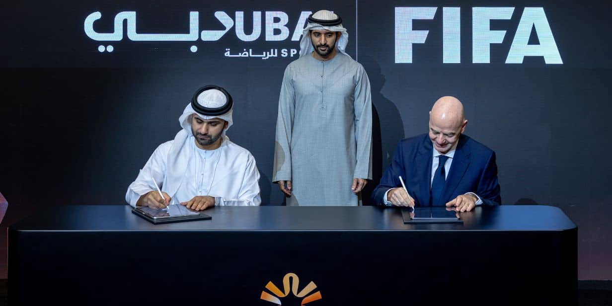 FIFA. FEDERAÇÃO INETRNACIONAL DAS ASSOCIAÇÕES DE FUTEBOL. EMIRADOS ÁRABES UNIDOS. PARCEIRA. THE BEST.
