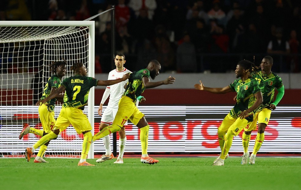 COPA AFRICANA DE NAÇÕES DE 2025/2026. SEDE. MARROCOS. OITAVAS DE FINAL. MALI. CLASSIFICADO. TUNÍSIA. ELIMINADO. JOGO ÚNICO. PARTIDA ÚNICA. CASABLANCA. QUARTAS DE FINAL. TANGER. JOGO ÚNICO. PARTIDA ÚNICA. SENEGAL. CONTRA. MALI. SEXTA-FEIRA. 13 HORAS. HORÁRIO DE BRASÍLIA. 9 DE JANERIO DE 2026.