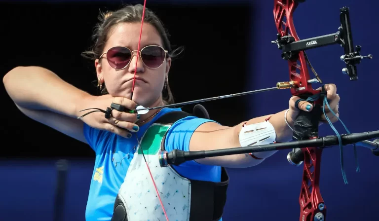 TIRO COM ARCO. SEDE. MÉXICO. BRONZE. MEDALHA. ANA LUIZA. BRASIUL.