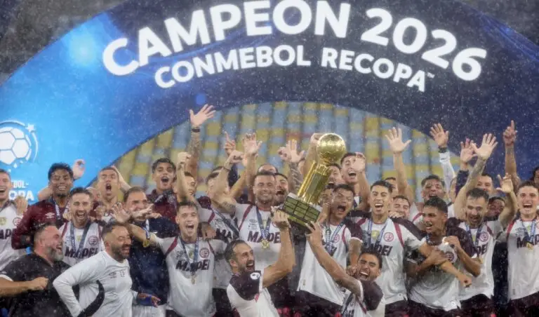 RECOPA SUL-AMERICANA DE 2026. FINAL. JOGO DE VOLTA. SEGUNDA PARTIDA. SEGUNDO JOGO. LANÚS. ARGENTINA. CAMPEÃO. FLAMENGO-RJ. VICE-CAMPEÃO.