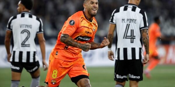 TAÇA LIBERTADORES DA AMÉRICA DE 2026. TERCEIRA FASE. JOGO DE VOLTA. SEGUNDO JOGO. SEGUNDA PARTIDA. BARCELONA DE GUAYAQUIL. EQUADOR. CLASSIFICADO. FASE DE GRUPOS DA TAÇA LIBERTADORES DA AMÉRICA DE 2026. BOTAFOGO-RJ. BRASIL. ELIMINADO. CLASSIIFCADO PARA A COPA SUL-AMERICANA DE 2026.