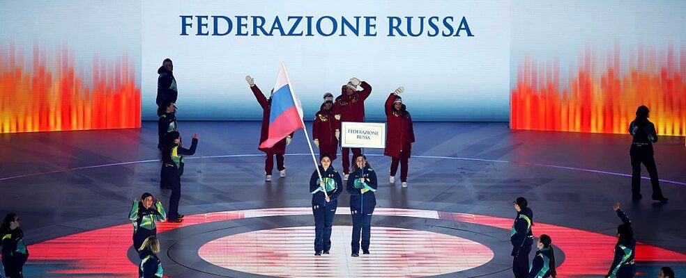 JOGOS PARALÍMPICO DE INVERNO. CORTINA. MILÃO. ITÁLIA. ABERTURA. POLÊMICA.