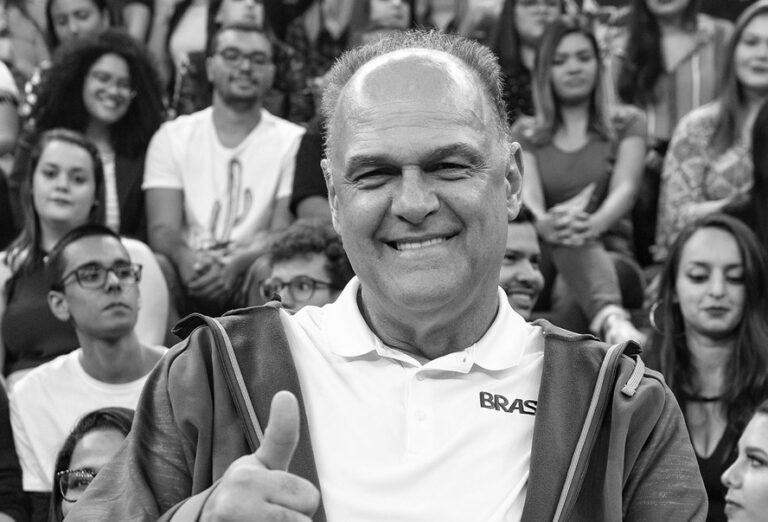 MORTE. OSCAR SCHMIDT. BASQUETE. ESPORTE. BRASIL. LUTO.