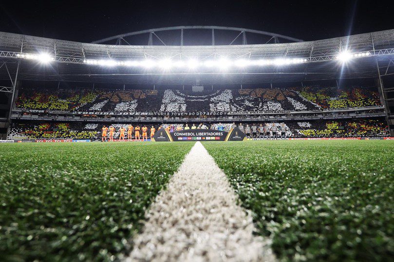 CBF. CONFEDERAÇÃO BRASILEIRA DE FUTEBOL. JOGOS NOTURNOS.