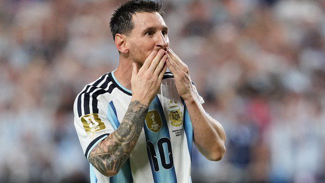 COPA DO MUNDO DE 2026. PRIMEIRA FASE. PRIMEIRA RODADA. GRUPO J. ARGENTINA. ARGÉLIA.