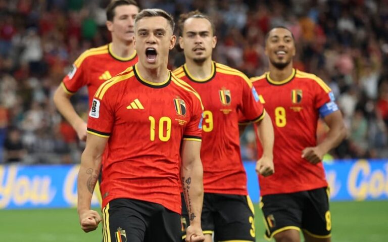 COPA DO MUNDO DE 2026. PRIMEIRA FASE. TERCEIRA RODADA. GRUPO G. BÉLGICA. PRIMEIRA COLOCADA. CLASSIFICADA. 5 PONTOS. 1 VITÓRIA. +4 GOLS DE SALDO. EGITO. SEGUNDO COLOCADO. CLASSIFICADO. 5 PONTOS. 1 VITÓRIA. +2 GOLS DE SALDO. IRÃ. TERCEIRO COLOCADO. 3 PONTOS. NOVA ZELÂNDIA. QUARTA COLOCADA. ELIMINADA. 1 PONTO.