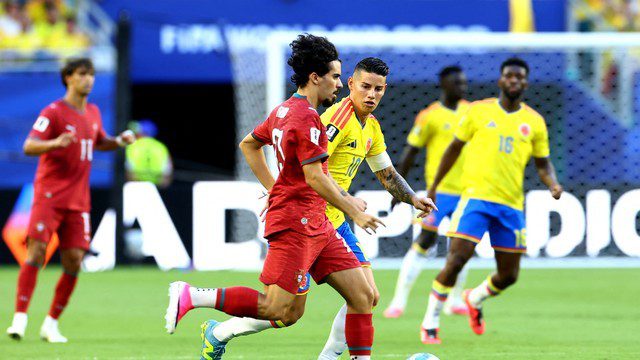 COPA DO MUNDO DE 2026. PRIMEIRA FASE. TERCEIRA RODADA. GRUPO K. COLÔMBIA. CLASSIFICADA. PRIMEIRA COLOCADA. 7 PONTOS. PORTUGAL. SEGUNDO COLOCADO. 5 PONTOS. CLASSIFICADO. REPÚBLICA DEMOCRÁTICA DO CONGO. TERCEIRA COLOCADA. 4 PONTOS. CLASSIFICADA. UZBEQUISTÃO. QUARTO COLOCADO. 0 PONTO. ELIMINADO.