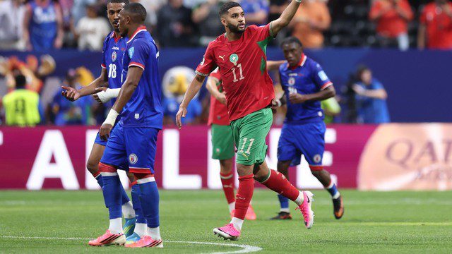 COPA DO MUNDO DE 2026. PRIMEIRA FASE. TERCEIRA RODADA. GRUPO C. BRASIL. PRIMEIRO COLOCADO. CLASSIFICADO. 7 PONTOS. 2 VITÓRIAS. +6 GOLS DE SALDO. MARROCOS. SEGUNDO COLOCADO. CLASSIFICADO. 7 PONTOS. 2 VITÓRIAS. +3 GOLS DE SALDO. ESCÓCIA. TERCEIRO COLOCADO. 3 PONTOS. HAITI. QUARTO COLOCADO. 0 PONTO. ELIMINADO.