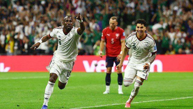 COPA DO MUNDO DE 2026. PRIMEIRA FASE. TERCEIRA RODADA. GRUPO A. MÉXICO. PRIMEIRO COLOCADO. 9 PONTOS. CLASSIFICADO. ÁFRICA DO SUL. SEGUNDA COLOCADA. 4 PONTOS. CLASSIFICADA. COREIA DO SUL. TERCEIRA COLOCADA. 3 PONTOS. REPÚBLICA TCHECA. QUARTA COLOCADA. 1 PONTO. ELIMINADA.