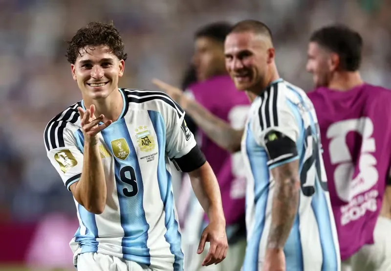 COPA DO MUNDO DE 2026. QUARTAS DE FINAL. JOGO ÚNICO. PARTIDA ÚNICA. KANSAS. ESTADOS UNIDOS. ARGENTINA. CLASSIFICADA. SUÍÇA. ELIMINADA. SEMIFINAL. ATLANTA. ESTADOS UNIDOS. ARGENTINA. CONTRA. INGLATERRA.JOGO ÚNICO. PARTIDA ÚNICA.