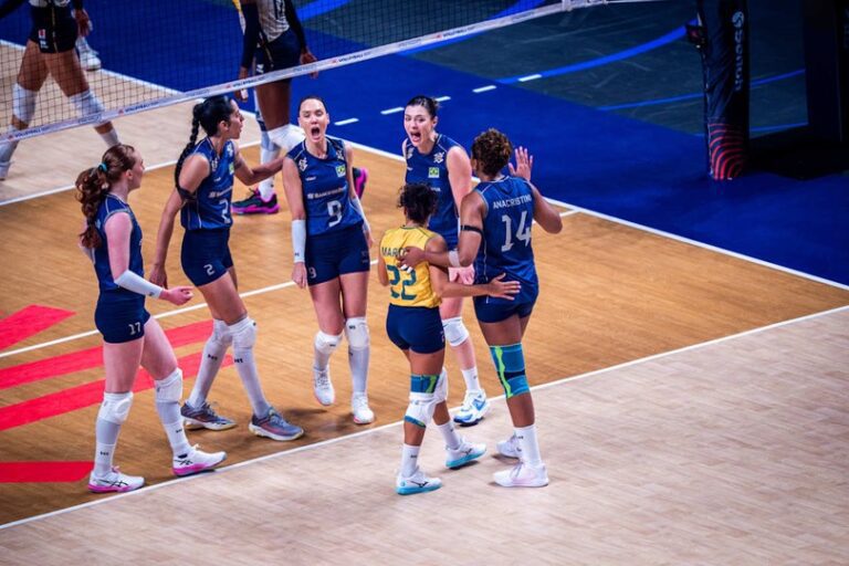 LIGA DAS NAÇÕES DE VÔLEI. SEMIFINAL. BRASIL. CLASSIFICADO. ITÁLIA. ELIMINADA.