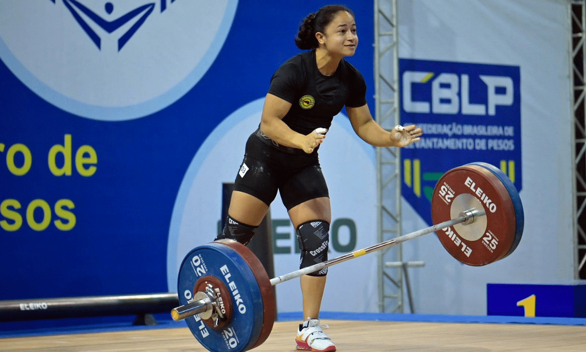 EDUARDA SOUZA. CONFEDERAÇÃO BRASIELIRA DE LEVANTAMENTO DE PESO. 12 MEDALHAS.