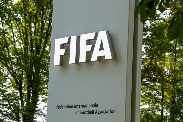 COPA DO MUNDO SUB-15. NOVO CAMPEONATO. FIFA. FEDERAÇÃO INTERNACIONAL DAS ASSOCIAÇÕES DE FUTEBOL.
