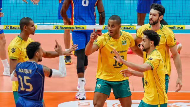 PRÉ-OLÍMPICO DE VÔLEI. MASCULINO. PRIMEIRA FASE. TERCEIRA RODADA. BRASIL. COLÔMBIA.